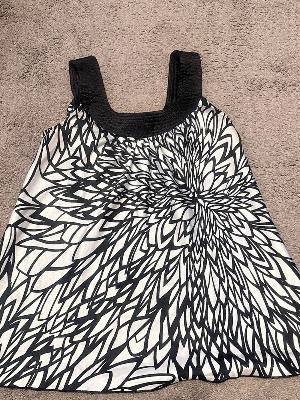 AB Studio Abstract Print Tank Top Size Small Like New